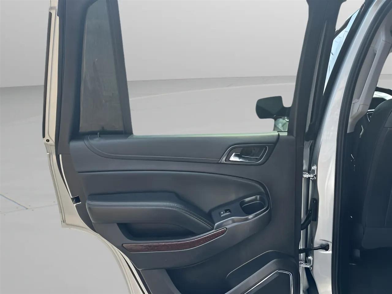 GMC Yukon 4WD 4dr SLT 2018