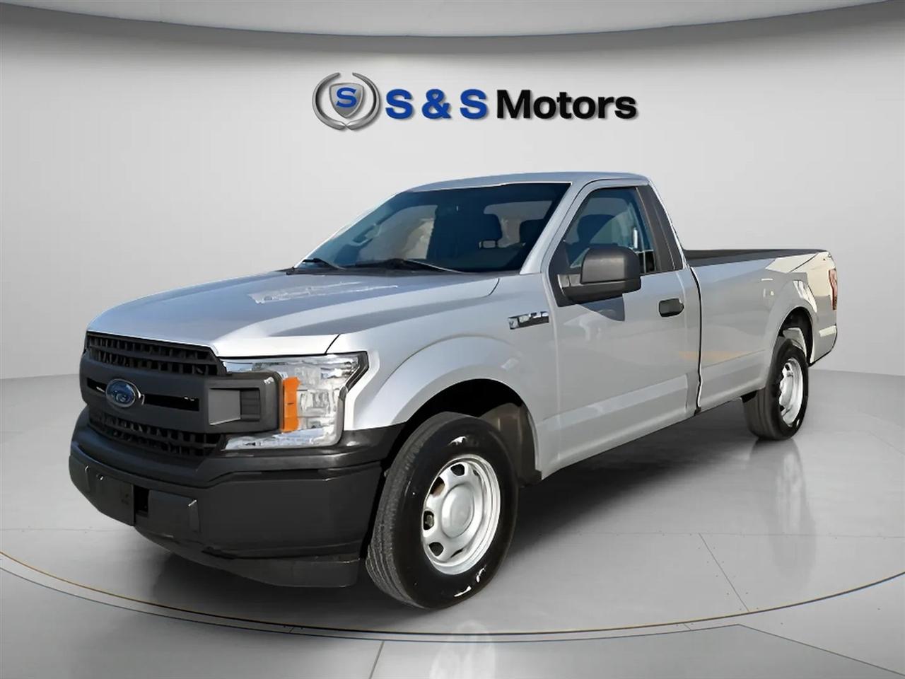 Ford F-150 XL 2WD Reg Cab 8' Box 2018