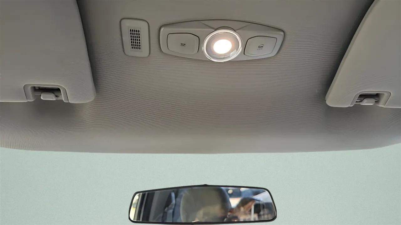 Ford F-150 XL 2WD Reg Cab 8' Box 2018