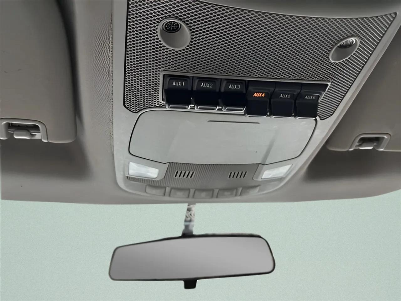 Ford Super Duty F-450 DRW XL 4WD Crew Cab 8' Box 2019