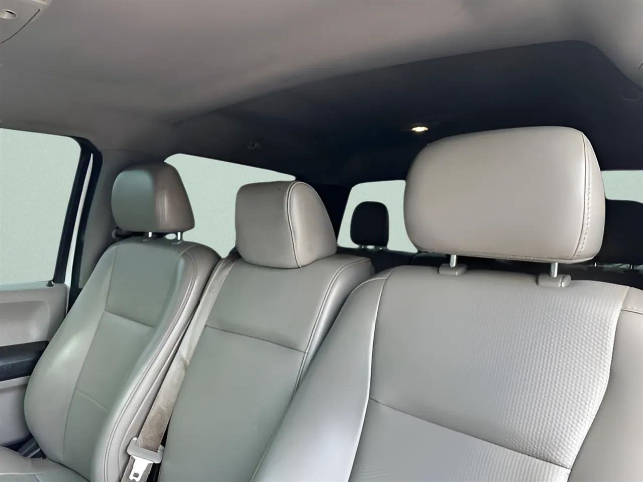 Ford Super Duty F-450 DRW XL 4WD Crew Cab 8' Box 2019