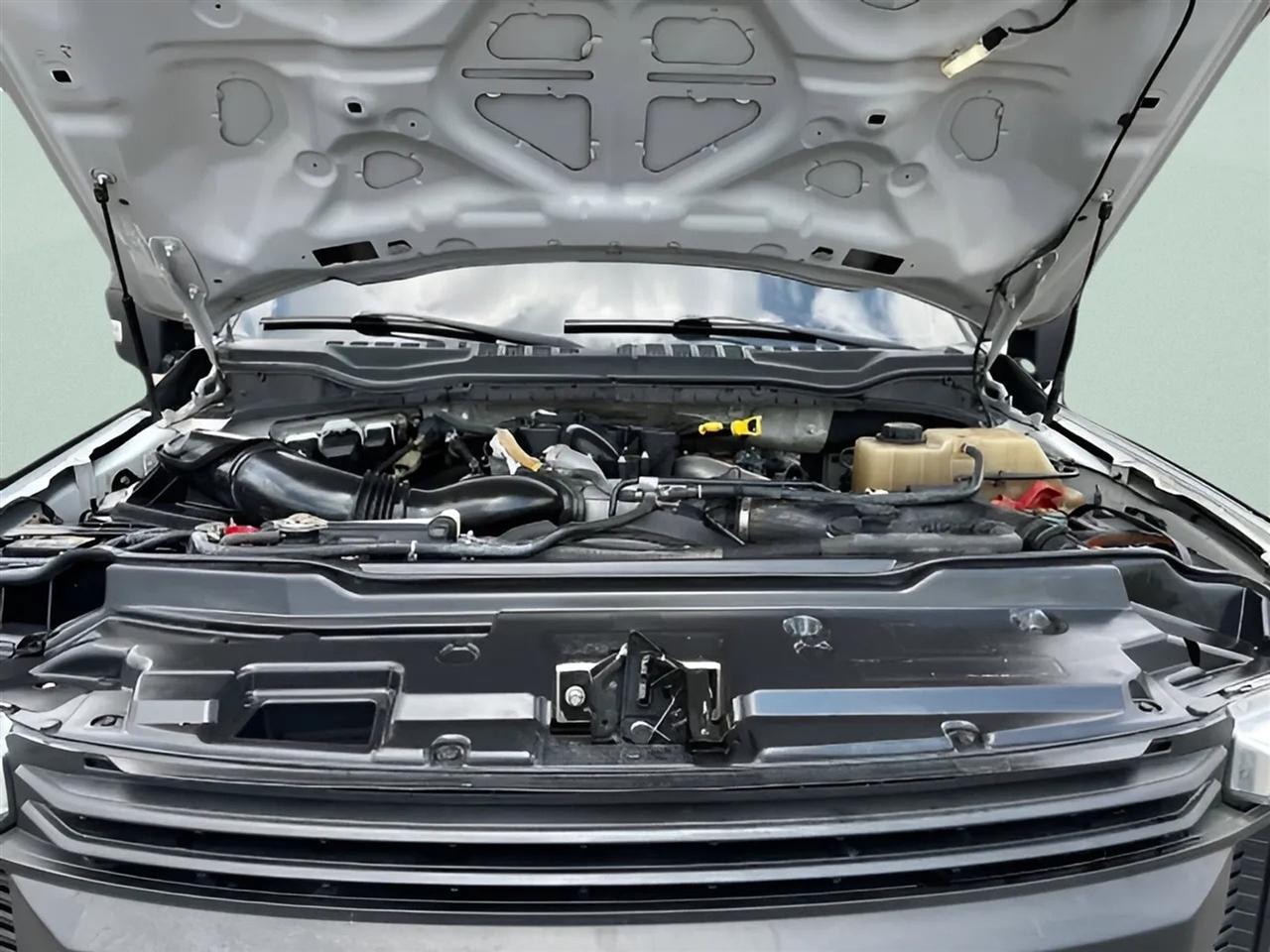 Ford Super Duty F-450 DRW XL 4WD Crew Cab 8' Box 2019