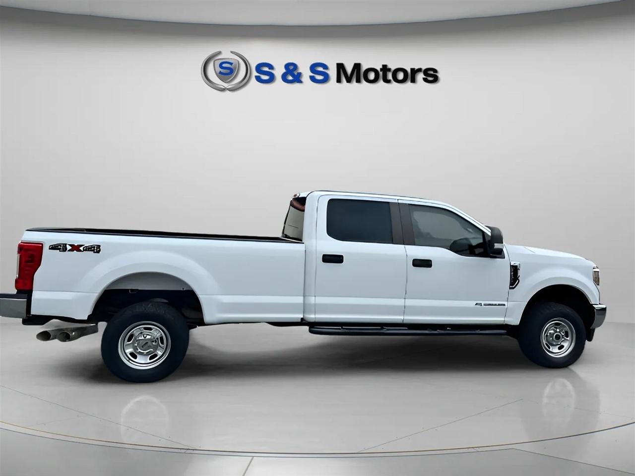 Ford Super Duty F-250 SRW XL 4WD Crew Cab 6.75' Box 2019