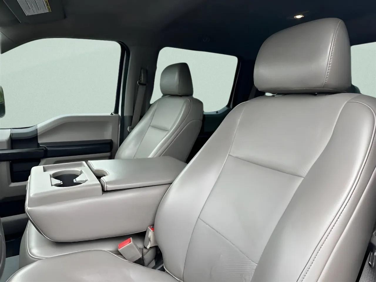 Ford Super Duty F-250 SRW XL 4WD Crew Cab 6.75' Box 2019