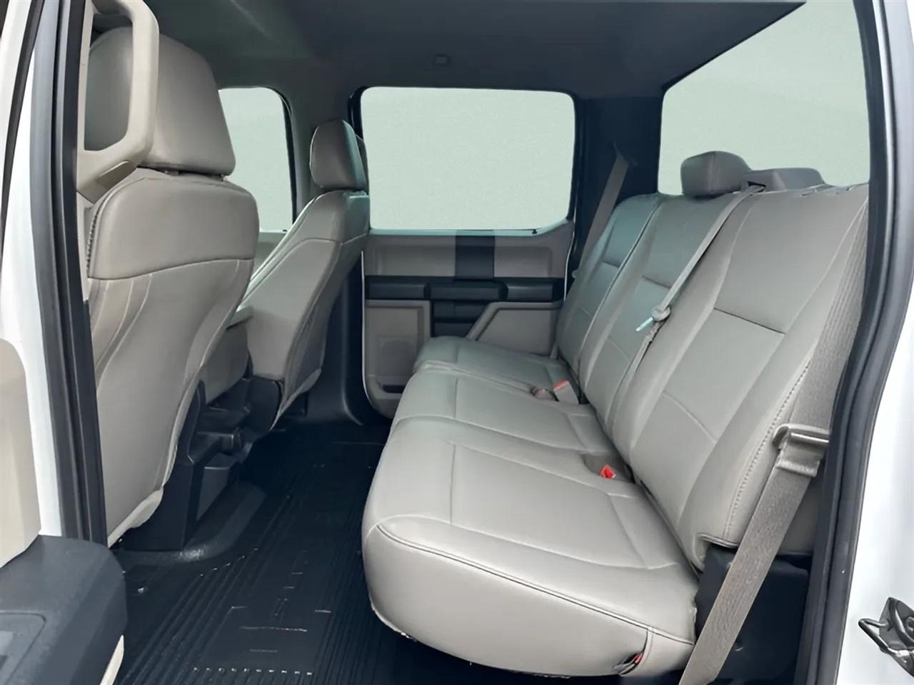 Ford Super Duty F-250 SRW XL 4WD Crew Cab 6.75' Box 2019