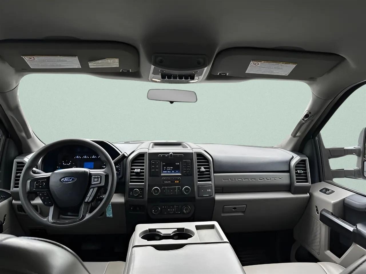 Ford Super Duty F-250 SRW XL 4WD Crew Cab 6.75' Box 2019