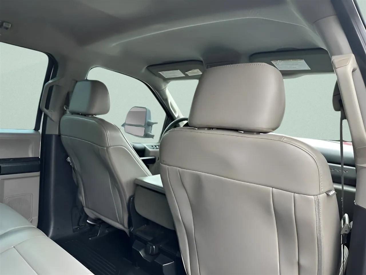 Ford Super Duty F-250 SRW XL 4WD Crew Cab 6.75' Box 2019