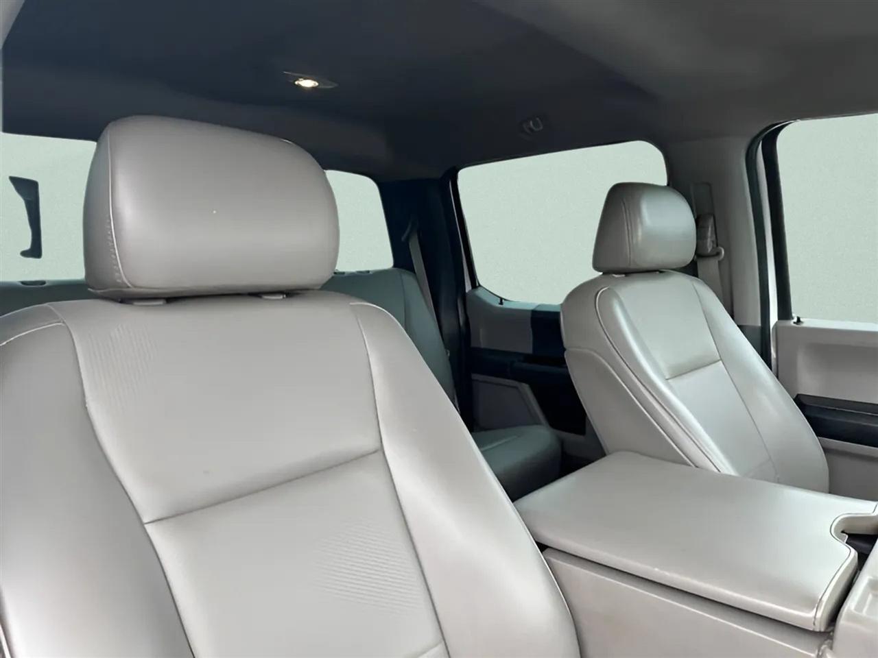 Ford Super Duty F-250 SRW XL 4WD Crew Cab 6.75' Box 2019