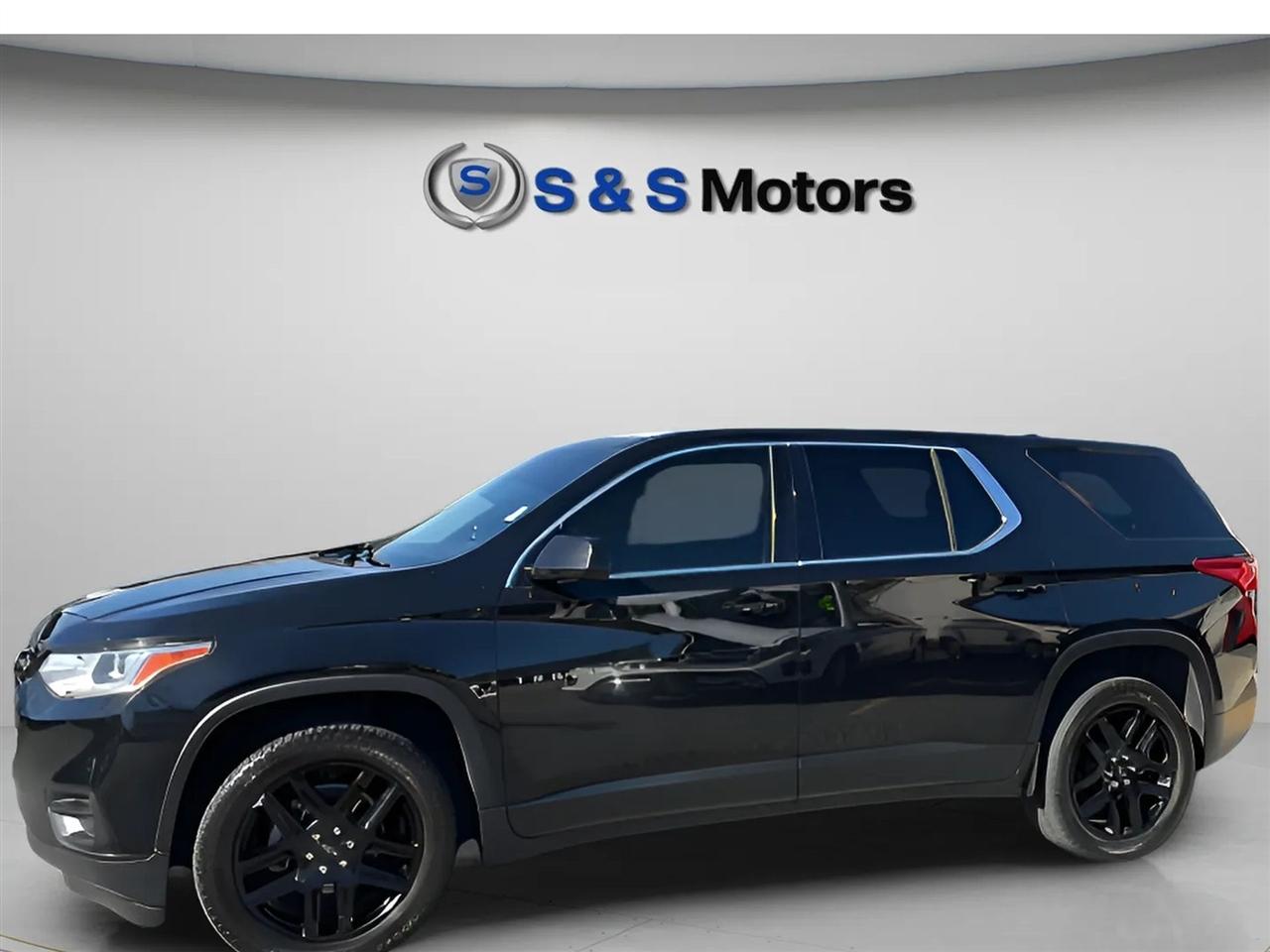 Chevrolet Traverse FWD 4dr LS w/1LS 2019