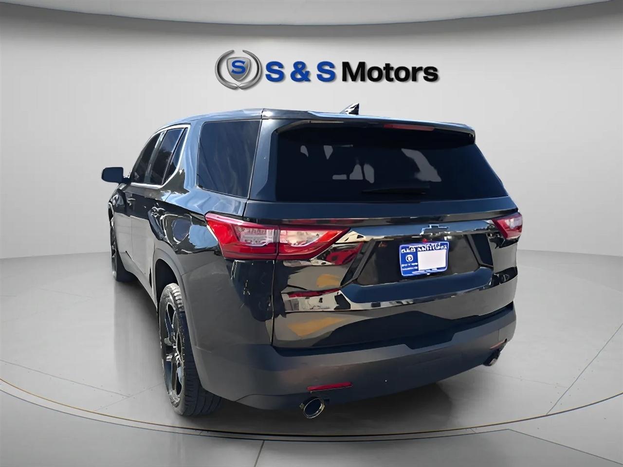 Chevrolet Traverse FWD 4dr LS w/1LS 2019