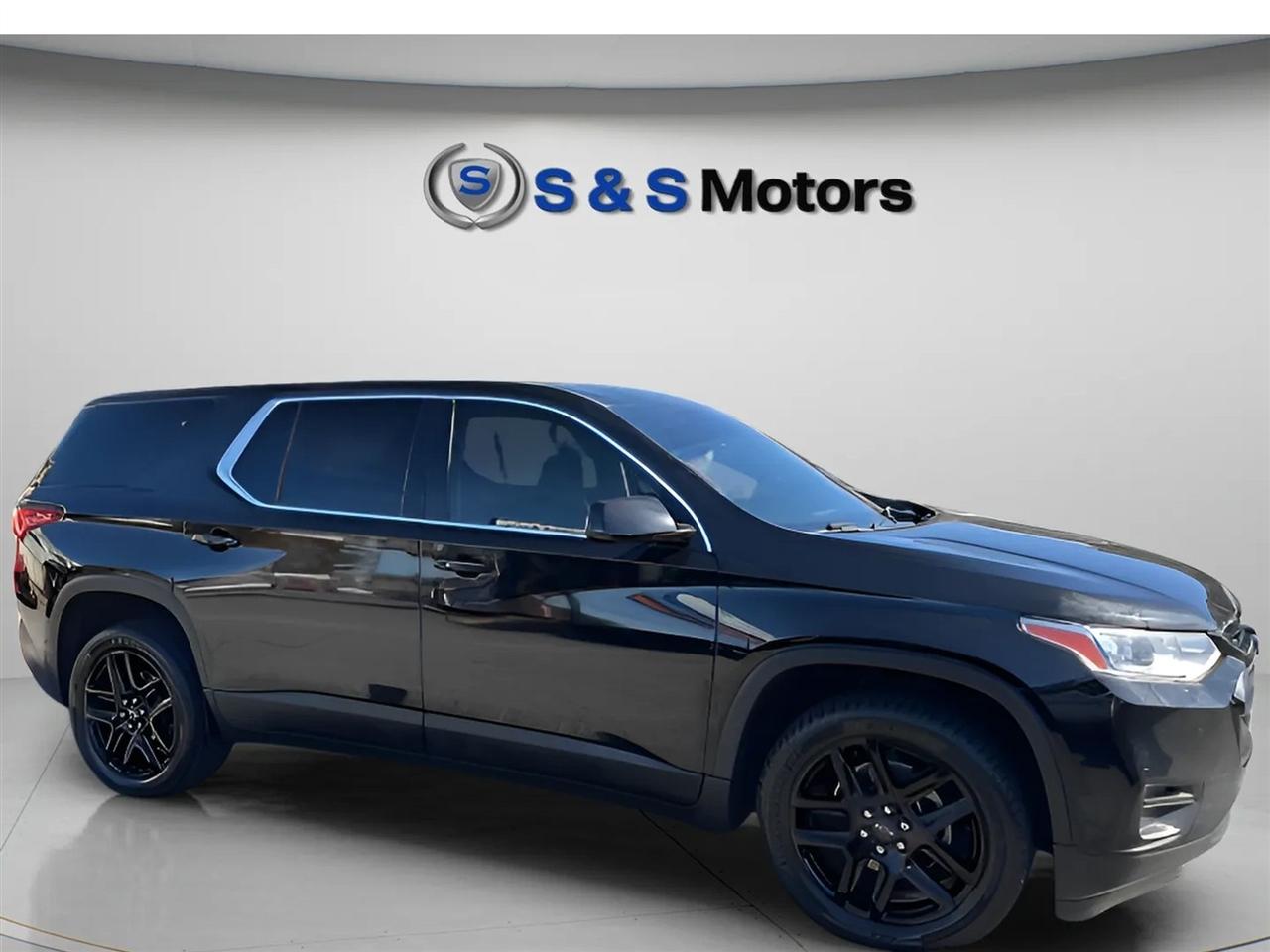 Chevrolet Traverse FWD 4dr LS w/1LS 2019