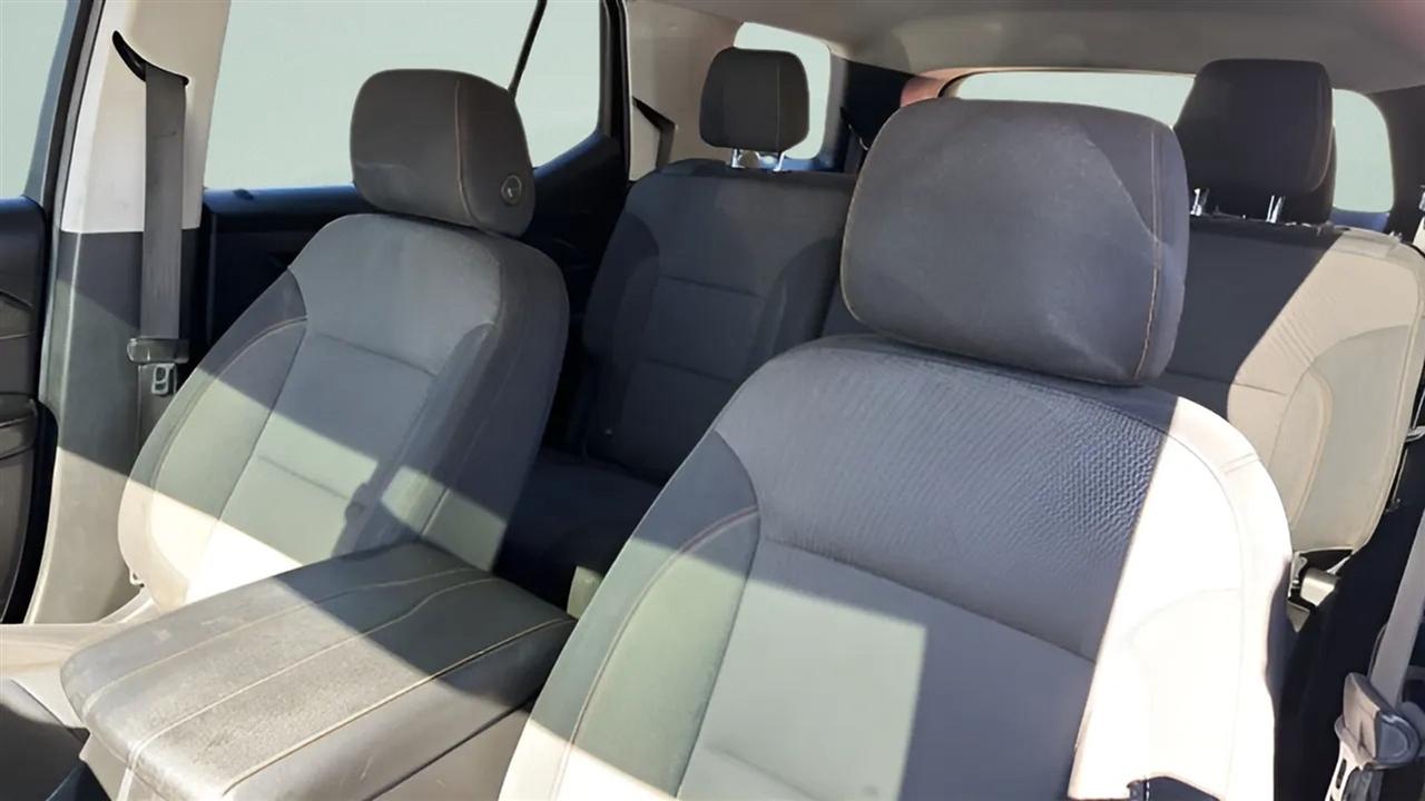 Chevrolet Traverse FWD 4dr LS w/1LS 2019