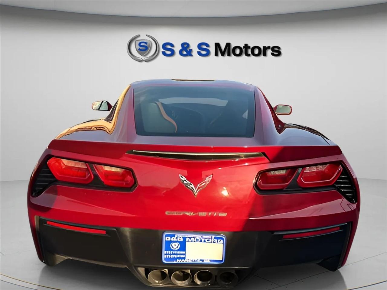 Chevrolet Corvette 2dr Stingray Z51 Cpe w/2LT 2015