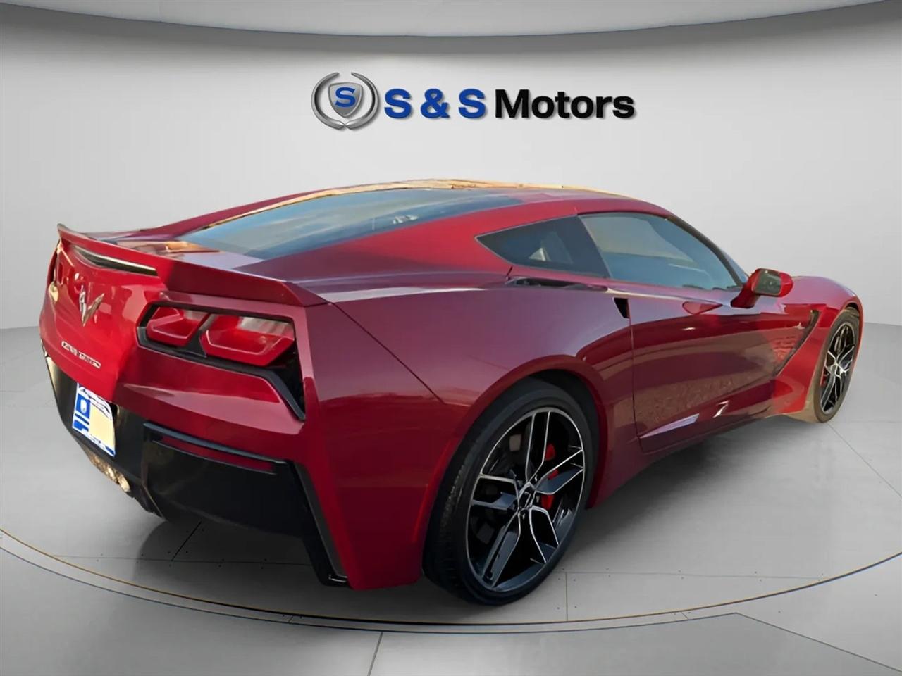 Chevrolet Corvette 2dr Stingray Z51 Cpe w/2LT 2015