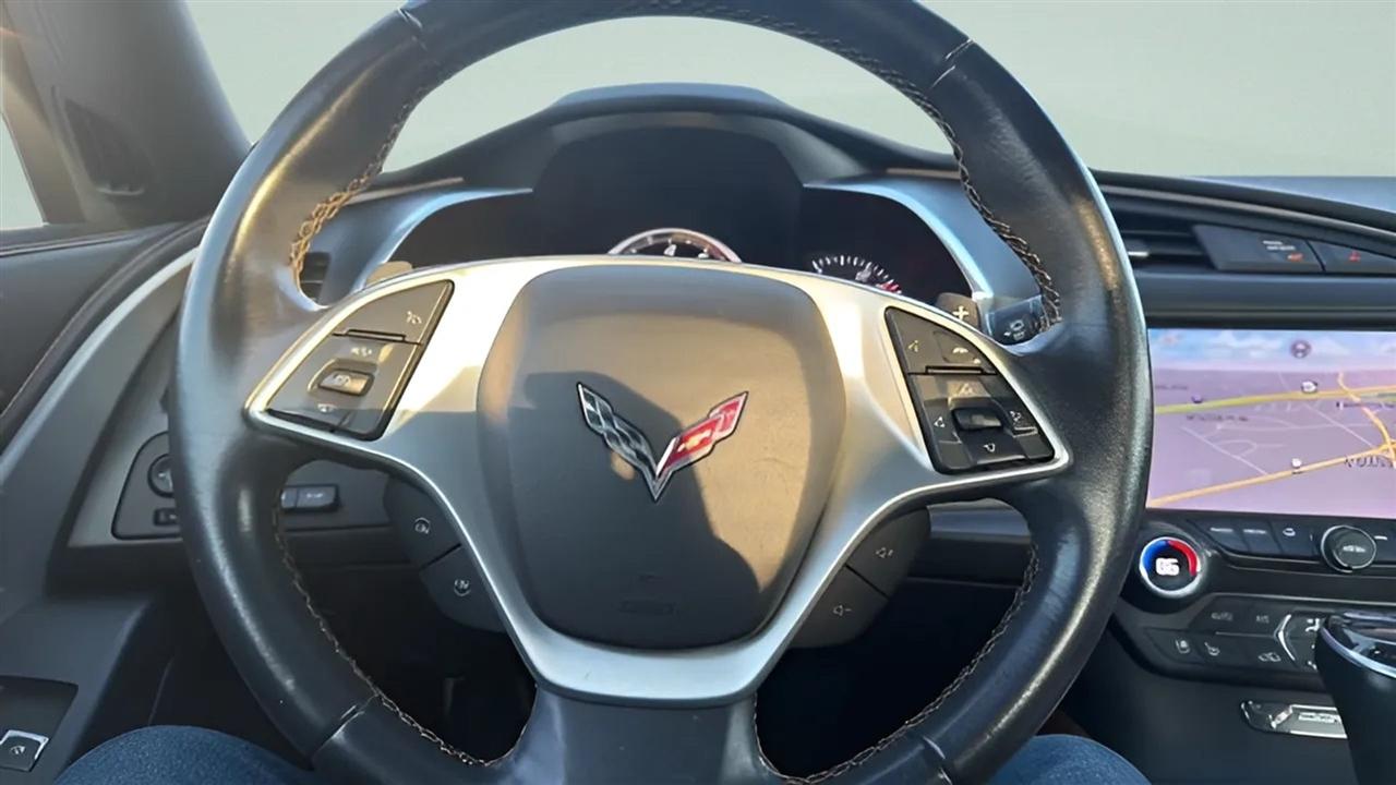 Chevrolet Corvette 2dr Stingray Z51 Cpe w/2LT 2015