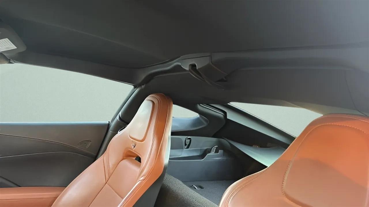 Chevrolet Corvette 2dr Stingray Z51 Cpe w/2LT 2015