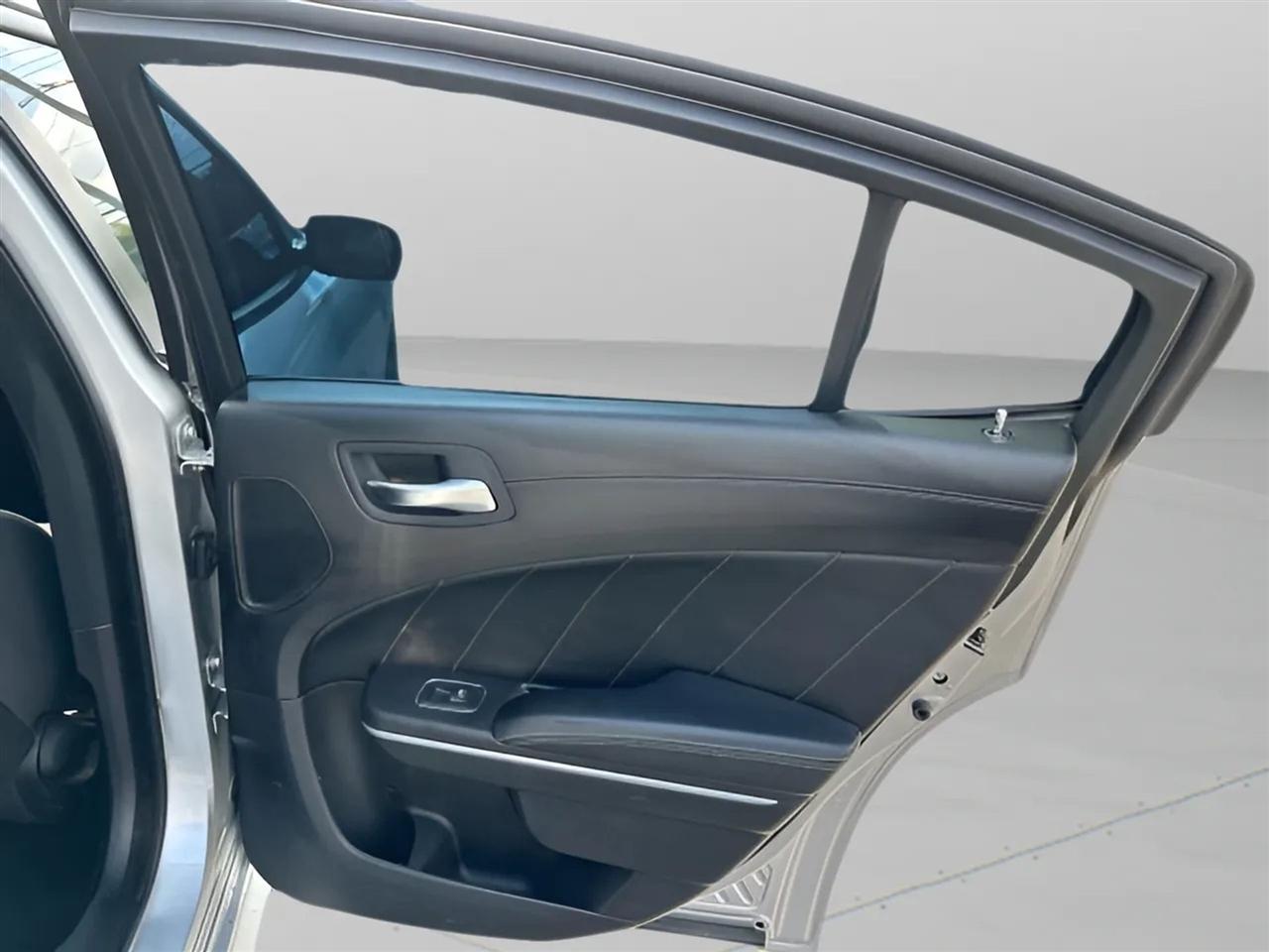 Dodge Charger Scat Pack RWD 2021