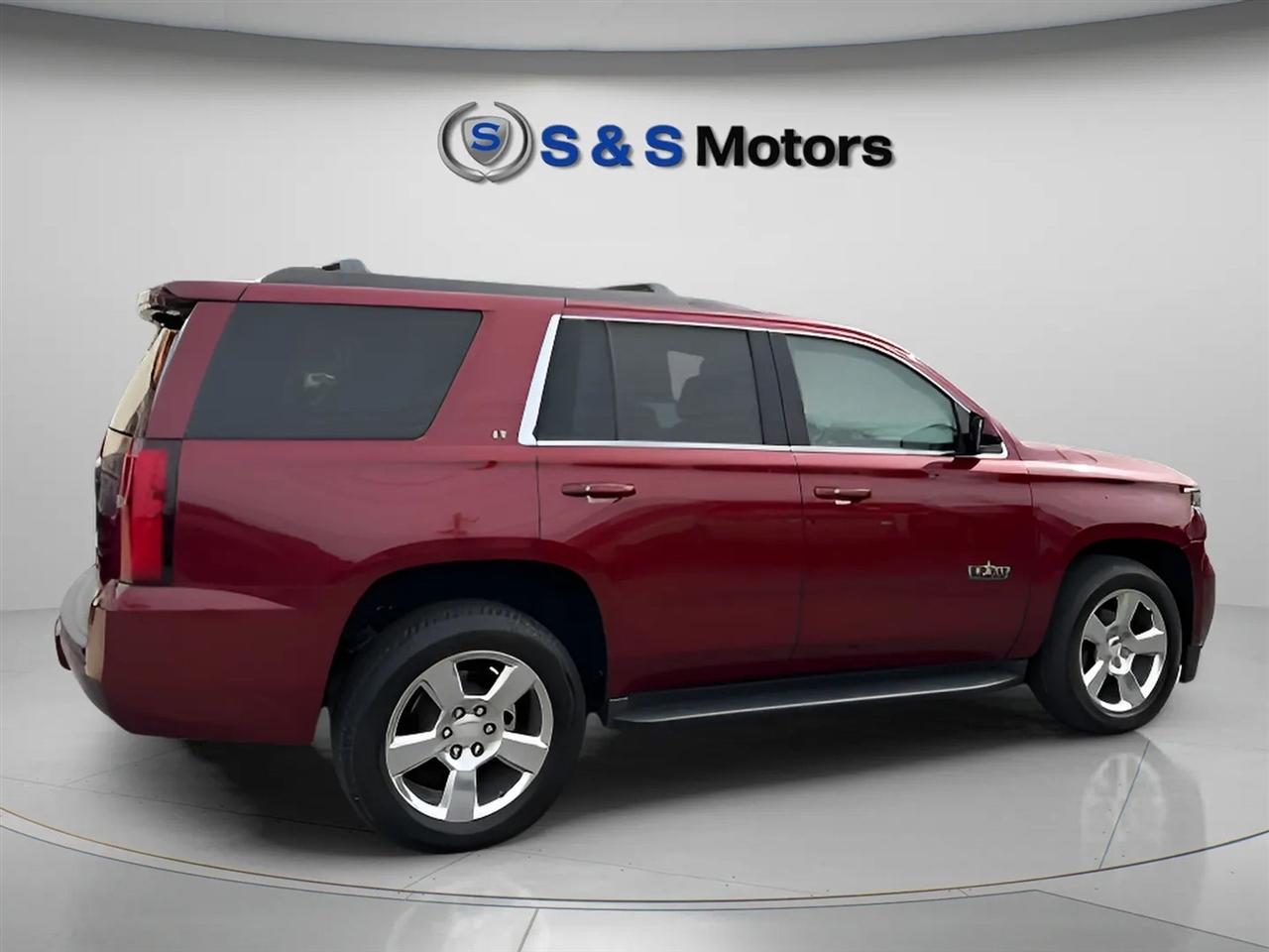 Chevrolet Tahoe 2WD 4dr LT 2017