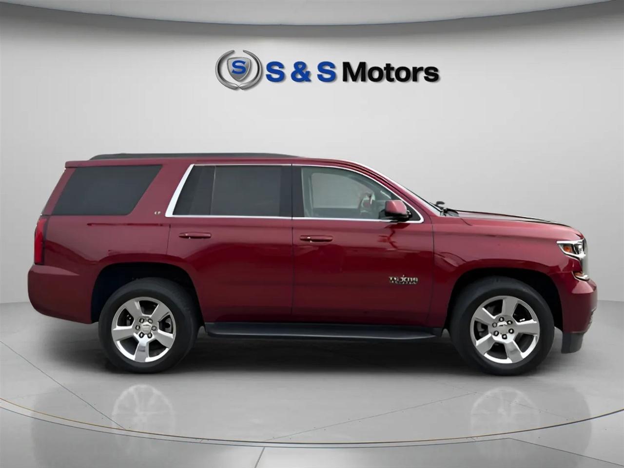 Chevrolet Tahoe 2WD 4dr LT 2017