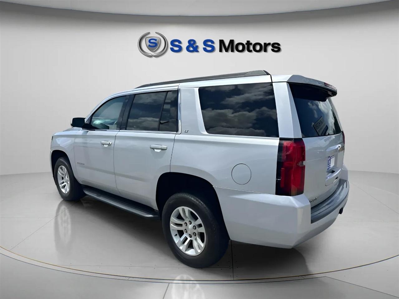 Chevrolet Tahoe 2WD 4dr LT 2019