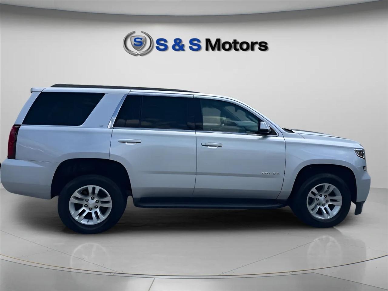 Chevrolet Tahoe 2WD 4dr LT 2019