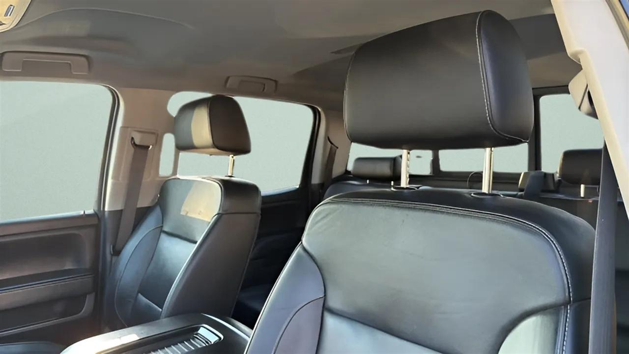 GMC Sierra 2500HD 4WD Crew Cab 153.7" SLT 2018