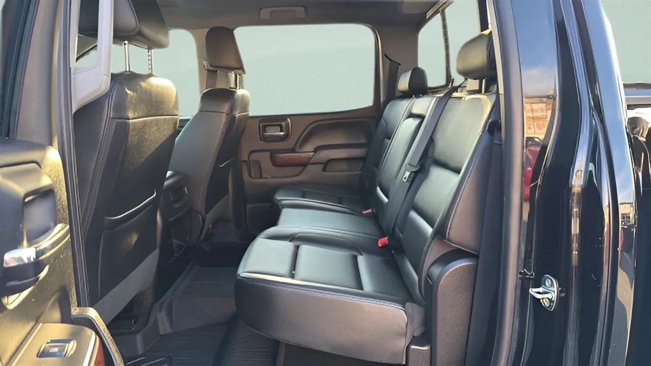 GMC Sierra 2500HD 4WD Crew Cab 153.7" SLT 2018