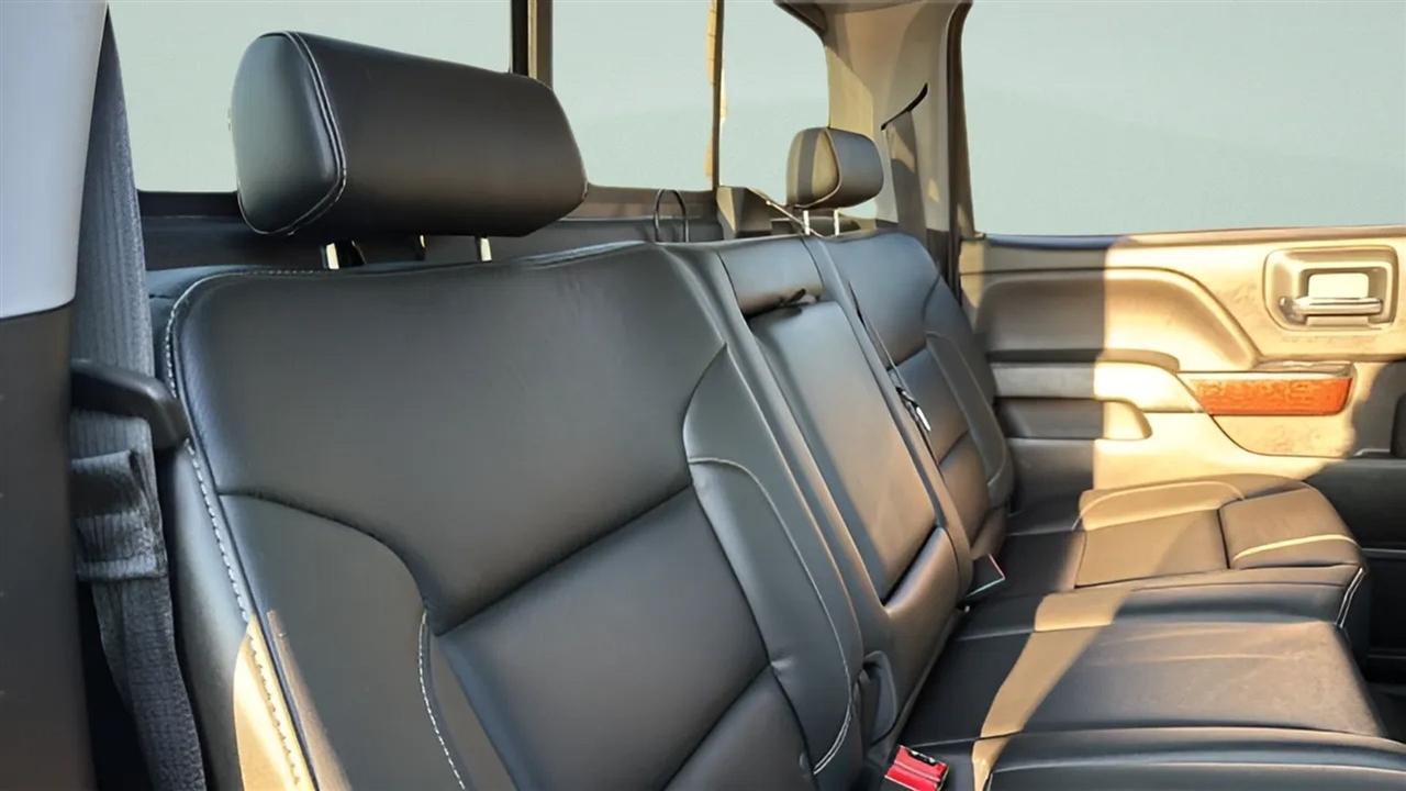 GMC Sierra 2500HD 4WD Crew Cab 153.7" SLT 2018