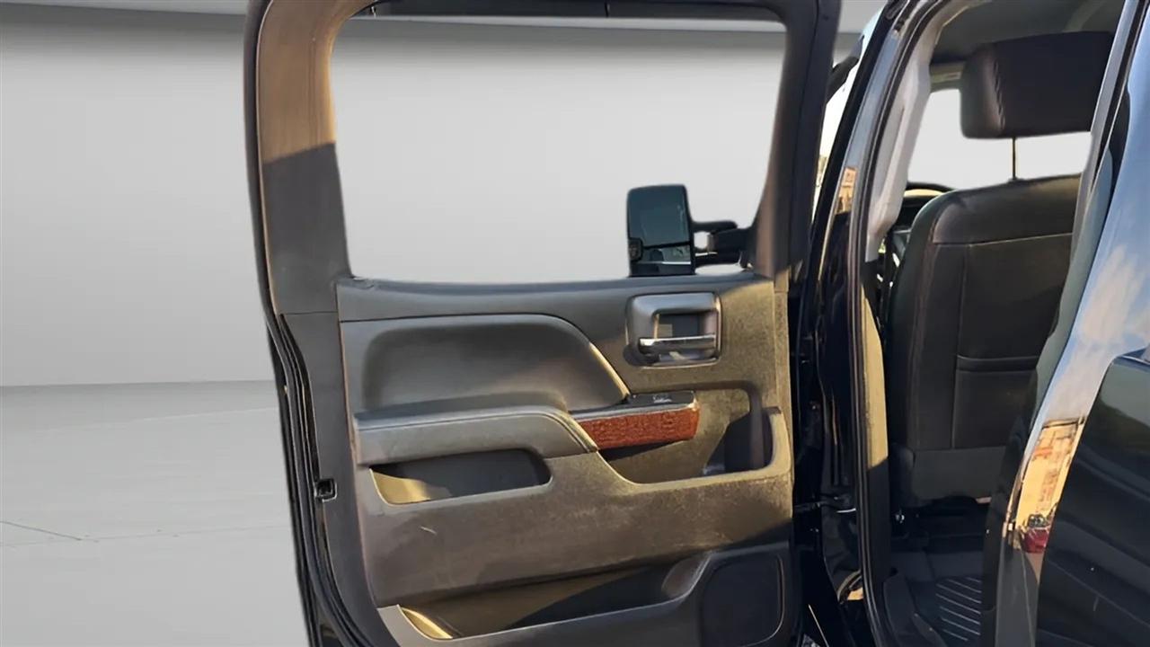 GMC Sierra 2500HD 4WD Crew Cab 153.7" SLT 2018