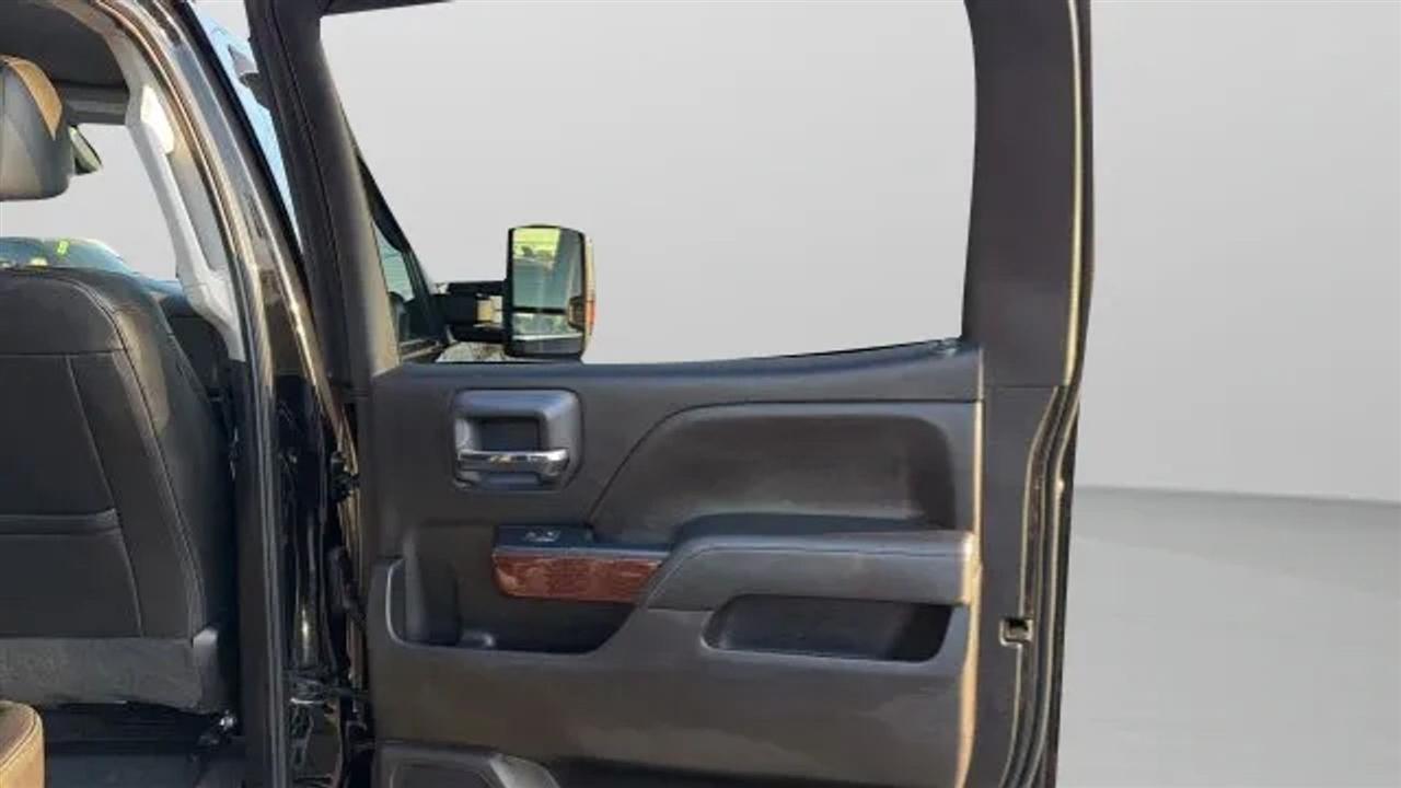 GMC Sierra 2500HD 4WD Crew Cab 153.7" SLT 2018