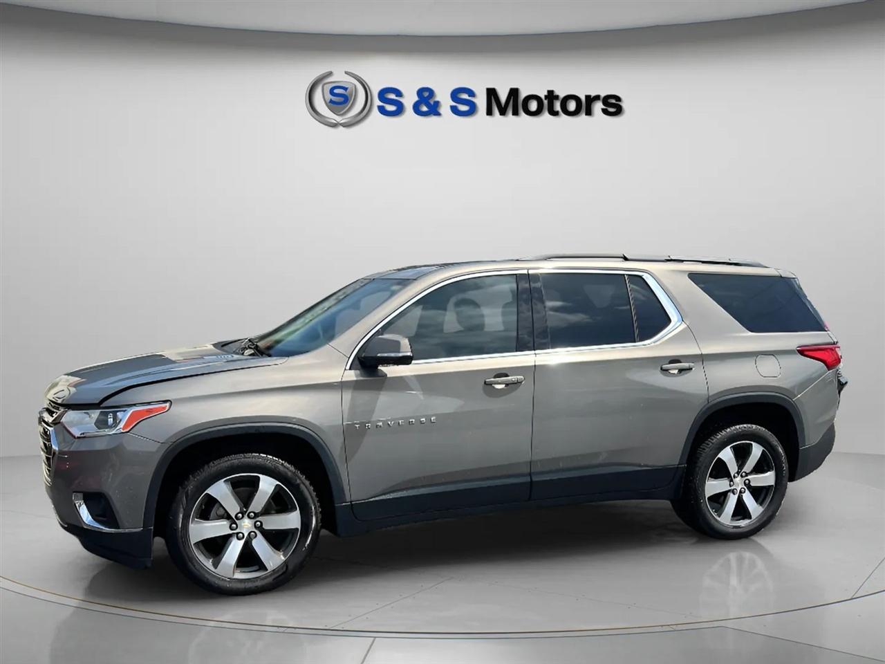 Chevrolet Traverse FWD 4dr LT Leather w/3LT 2019