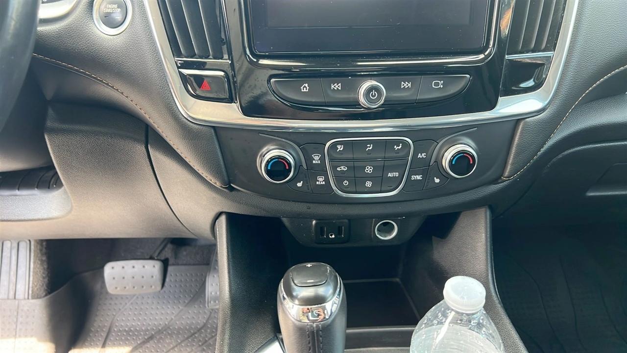 Chevrolet Traverse FWD 4dr LT Leather w/3LT 2019