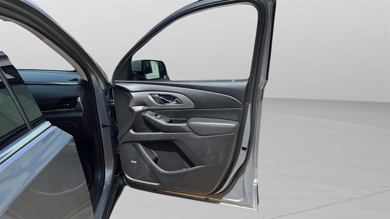 Chevrolet Traverse FWD 4dr LT Leather w/3LT 2019