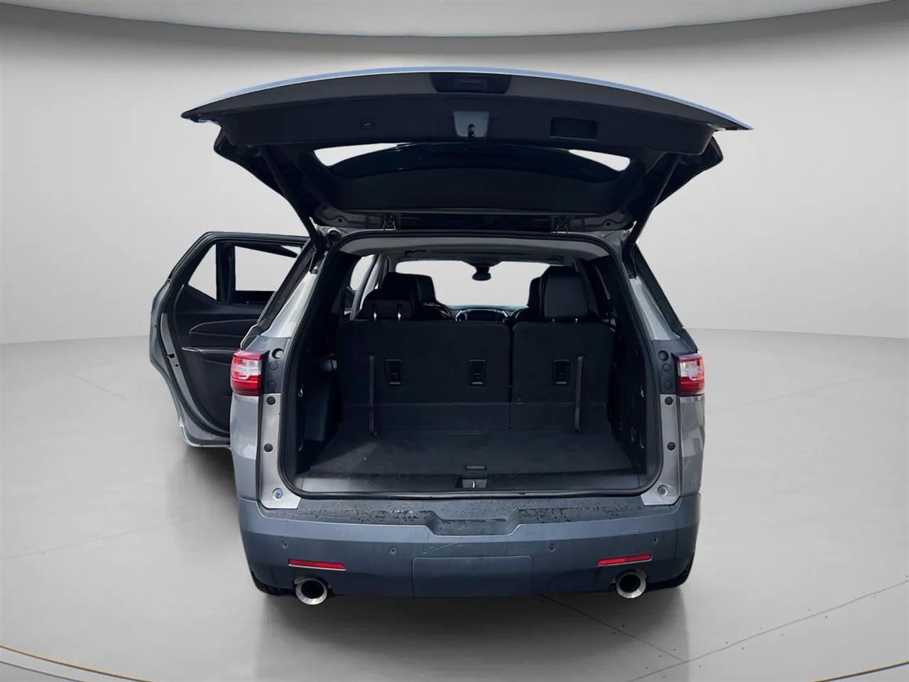 Chevrolet Traverse FWD 4dr LT Leather w/3LT 2019