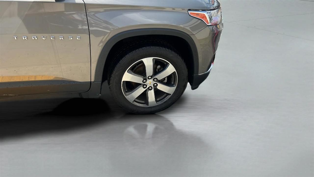 Chevrolet Traverse FWD 4dr LT Leather w/3LT 2019