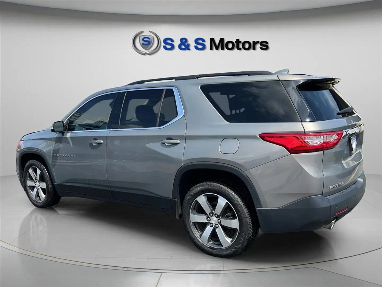 Chevrolet Traverse FWD 4dr LT Leather w/3LT 2019