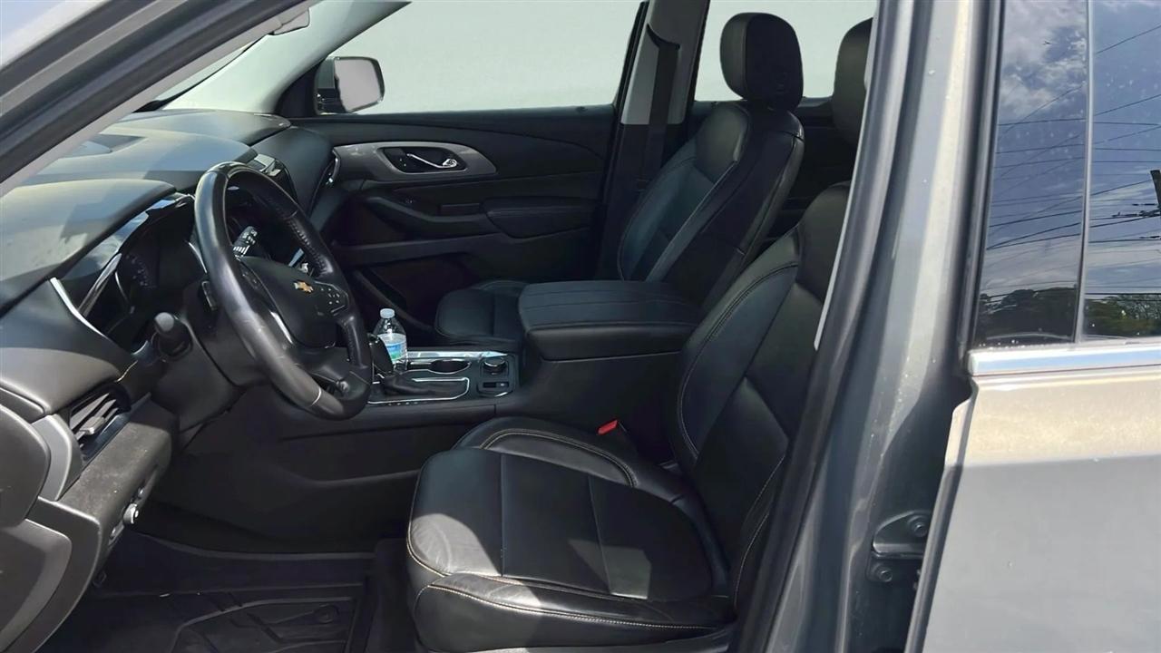 Chevrolet Traverse FWD 4dr LT Leather w/3LT 2019