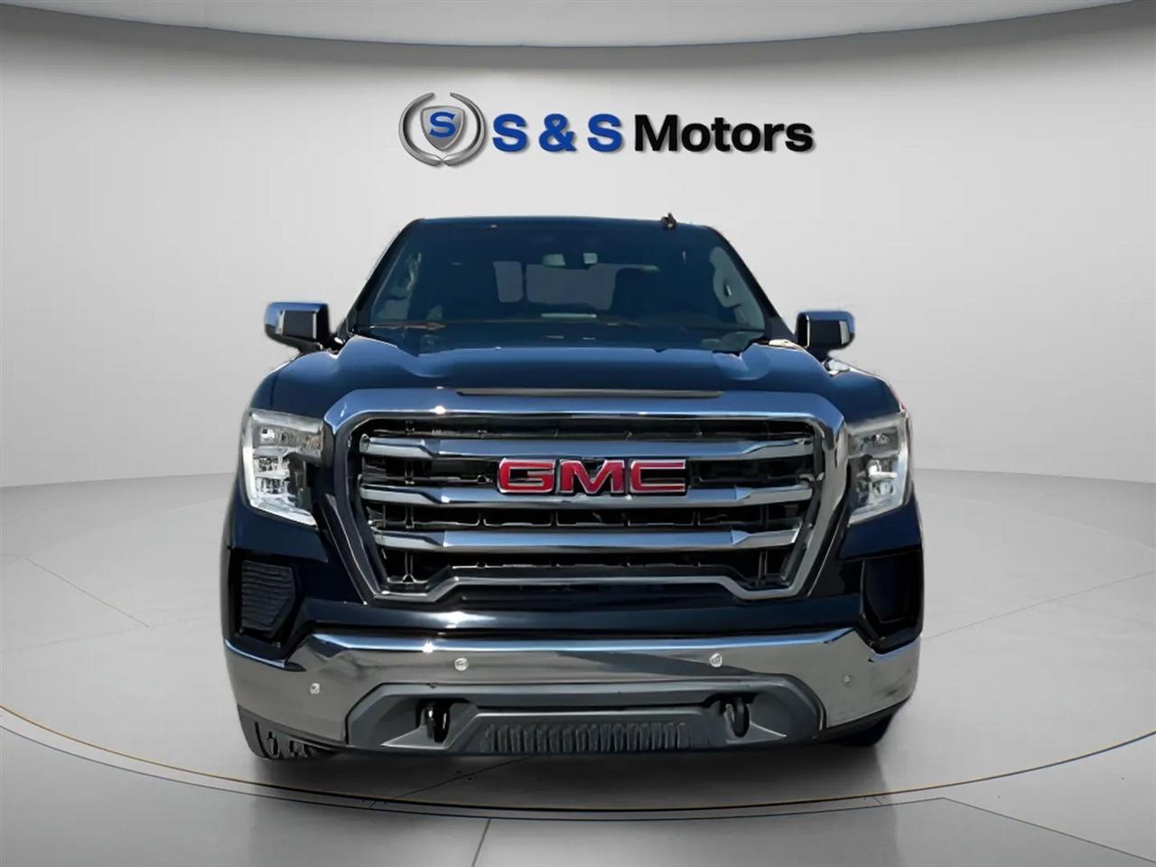 GMC Sierra 1500 4WD Crew Cab 147" SLE 2019