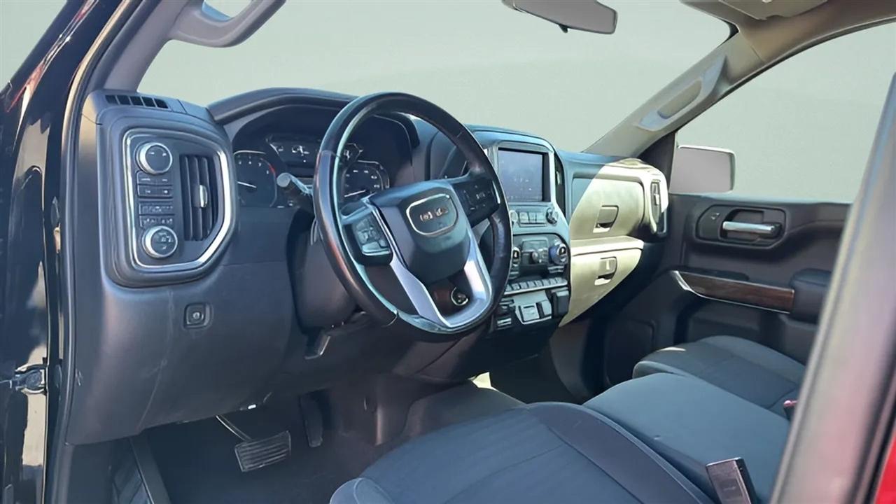 GMC Sierra 1500 4WD Crew Cab 147" SLE 2019