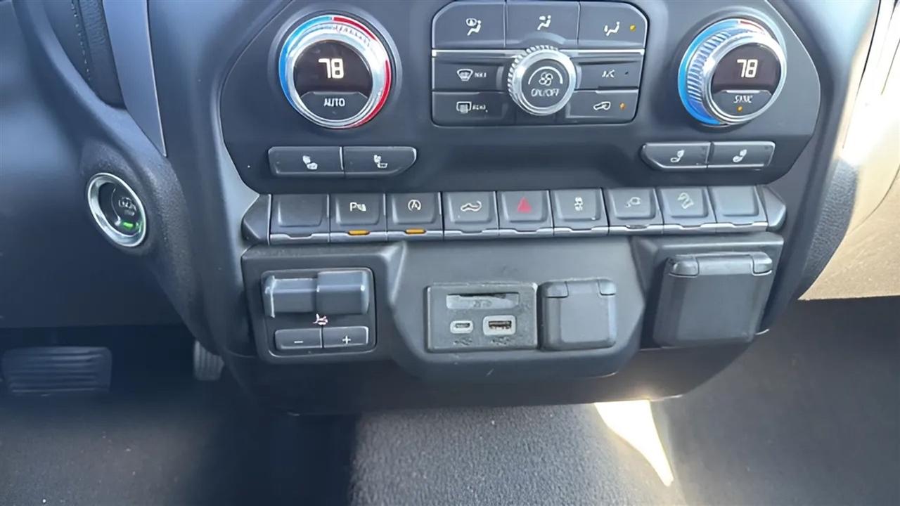 GMC Sierra 1500 4WD Crew Cab 147" SLE 2019