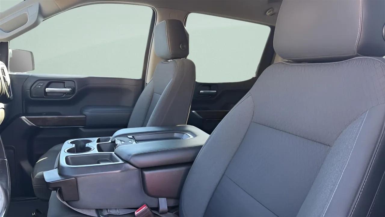 GMC Sierra 1500 4WD Crew Cab 147" SLE 2019