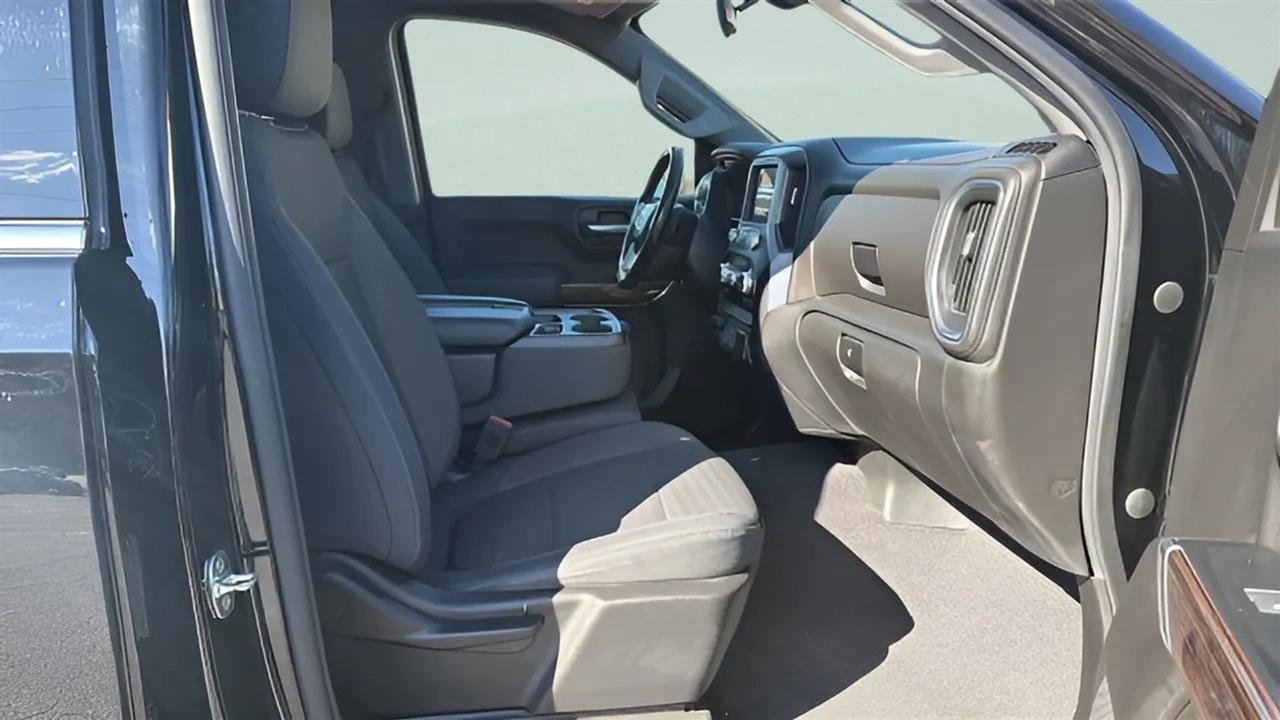 GMC Sierra 1500 4WD Crew Cab 147" SLE 2019