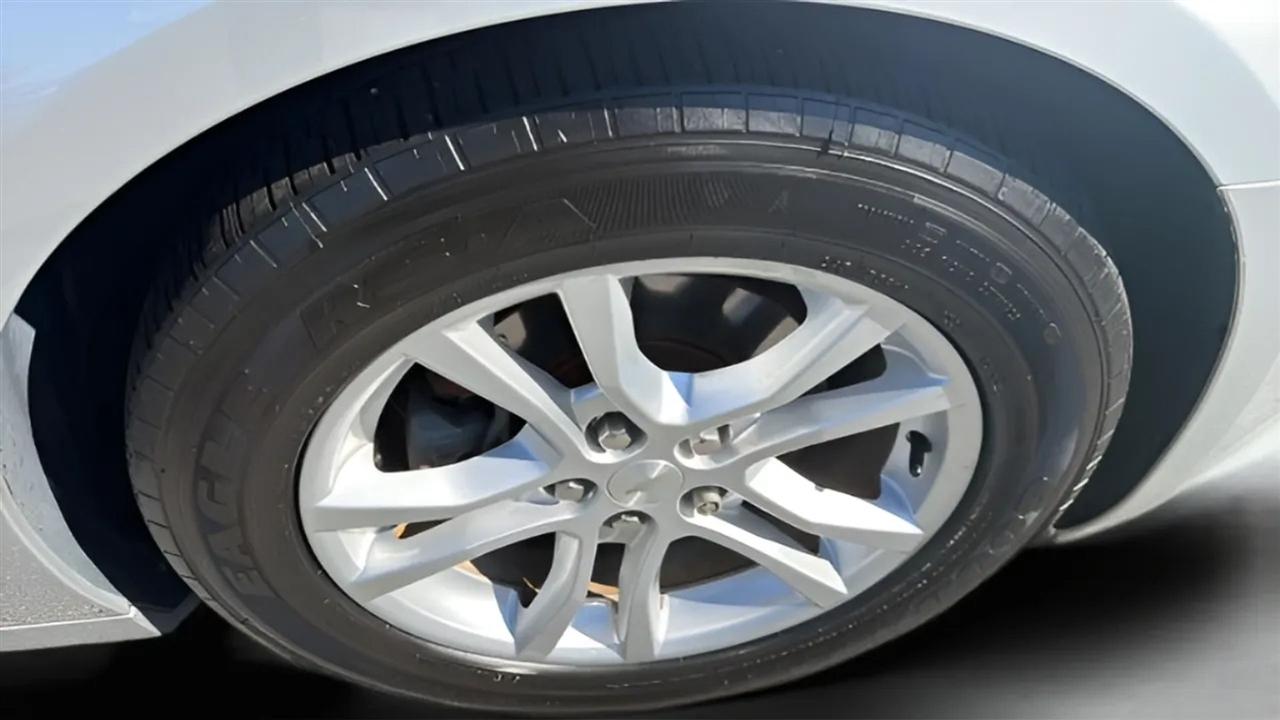 Chevrolet Camaro 2dr Cpe LS w/1LS 2015