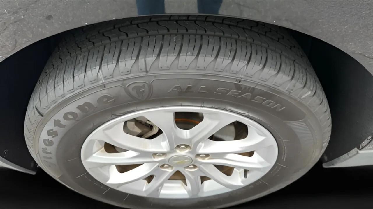 Chevrolet Equinox FWD 4dr LT w/1LT 2019