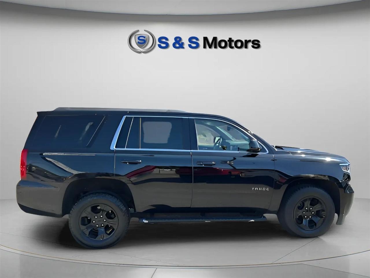Chevrolet Tahoe 2WD 4dr LS 2019