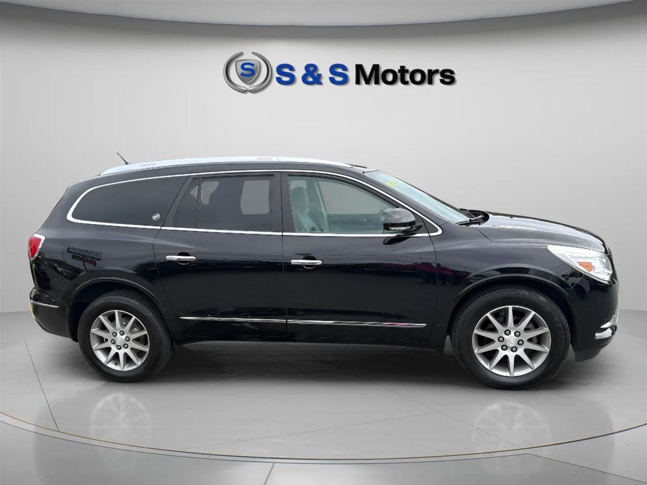 Buick Enclave FWD 4dr Convenience 2017