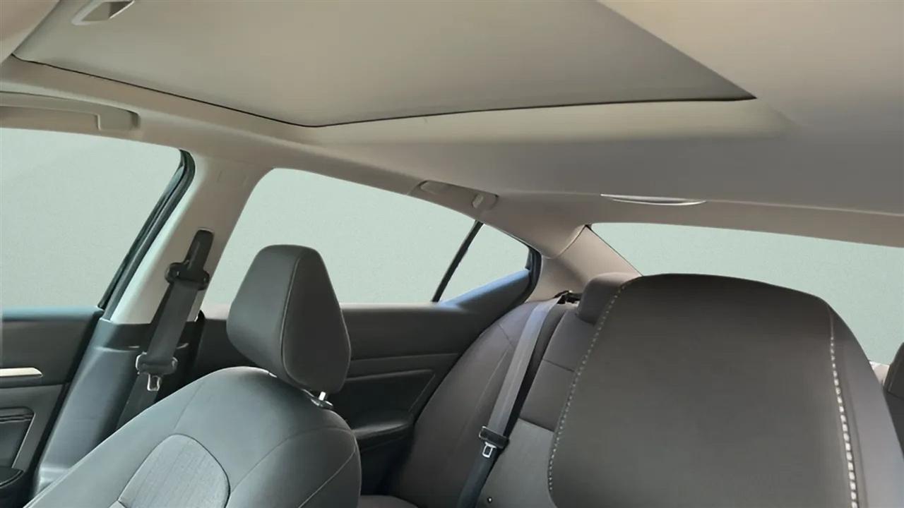 Nissan Altima 2.5 SV Sedan 2023