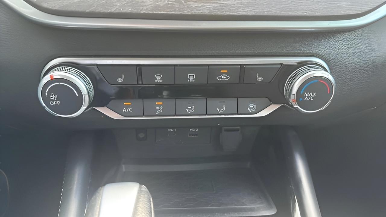 2023 Nissan Altima SV - Photo 18