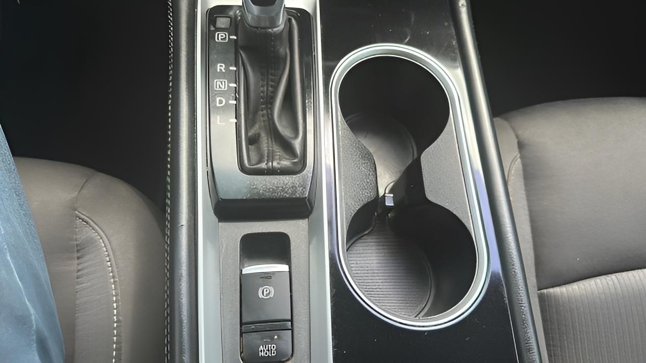 2023 Nissan Altima SV - Photo 22