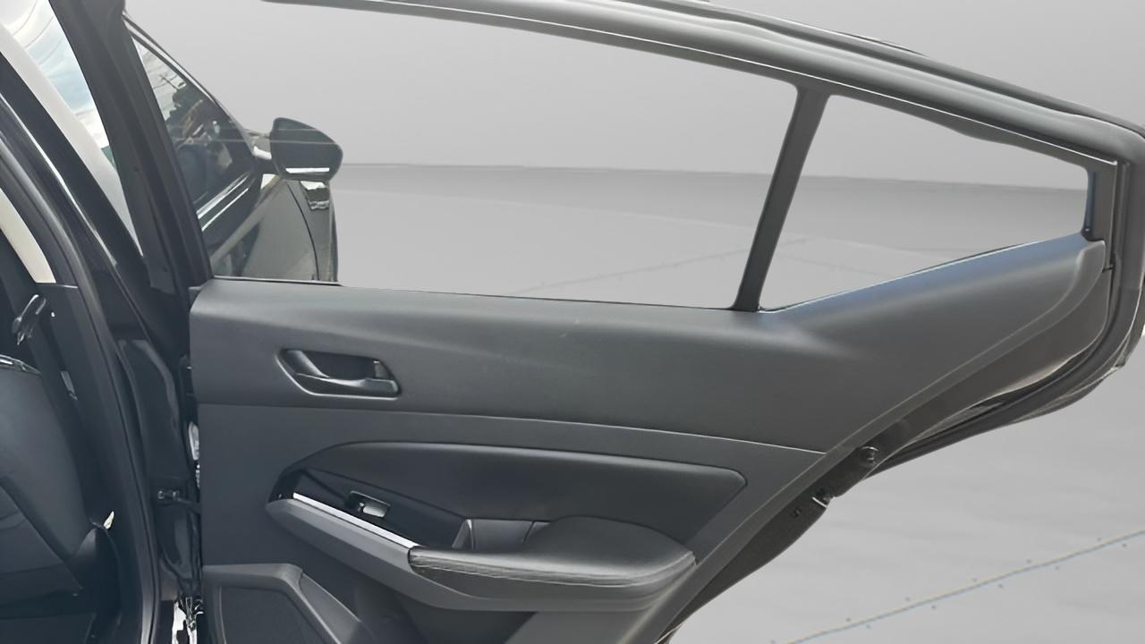 2023 Nissan Altima SV - Photo 35